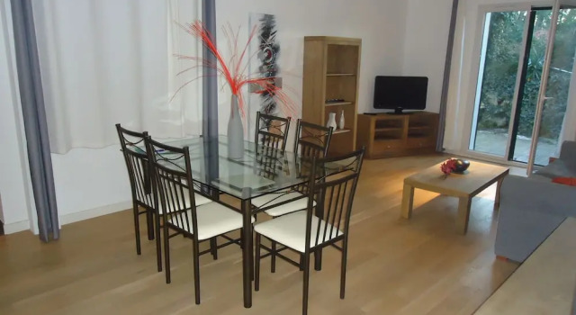 Apartment Next to Europe's Highest Dune, in Pilat, Забронировать Апартаменты/квартира Апартаменты Бассен-д'Аркашон, Апартаменты/квартира