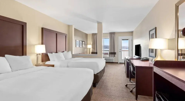 Люкс с видом на озеро Comfort Inn & Suites Munising-Lakefront