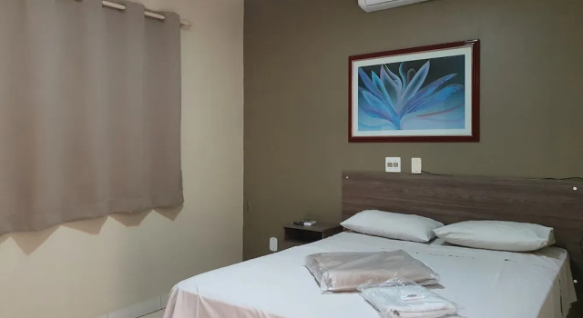 Hotel Recreio dos Bandeirantes, Забронировать Отель Сертанзинью штат Сан-Паулу