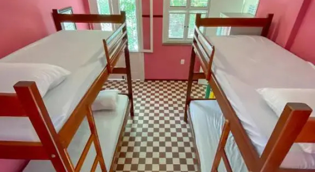 Кровать в общем номере Refugio Hostel Fortaleza