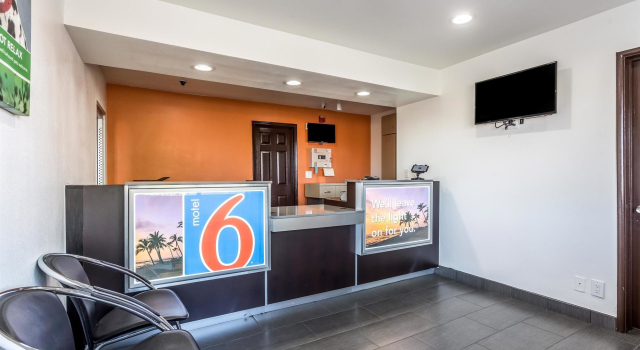 Motel 6 Needles, Rezerwuj Motel Needles Kalifornia