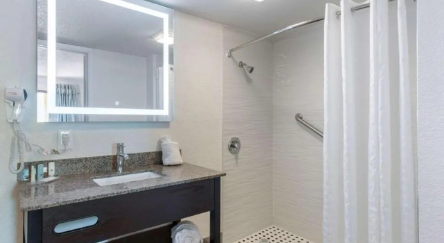 Номер Standard Clarion Inn & Suites Kissimmee-Lake Buena Vista South