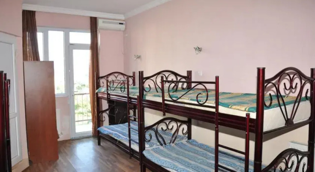 Realbatumi Hotel Anri, Book Hotel Batumi 