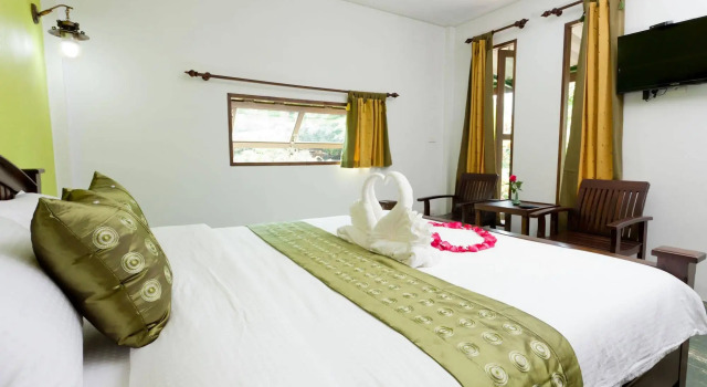 The Mouth Resort - SHA Extra Plus, Забронировать Курортный отель Банг-Нянг-Бич Кхаулак, рядом с пляж Банг Нианг