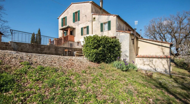 Amazing Home in Chiusdino With 3 Bedrooms, Buchen Sie Hotel Chiusdino Merse-Tal