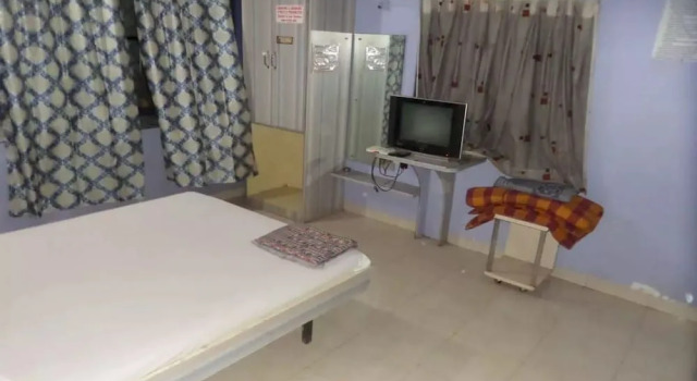 Hotel Relax Inn, Забронировать Отель Отели штата Махараштры 3 звезды, 3*