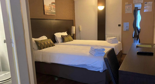 Двухместный номер Standard SHELDER Hôtel - CHERBOURG EN COTENTIN - Equeurdreville