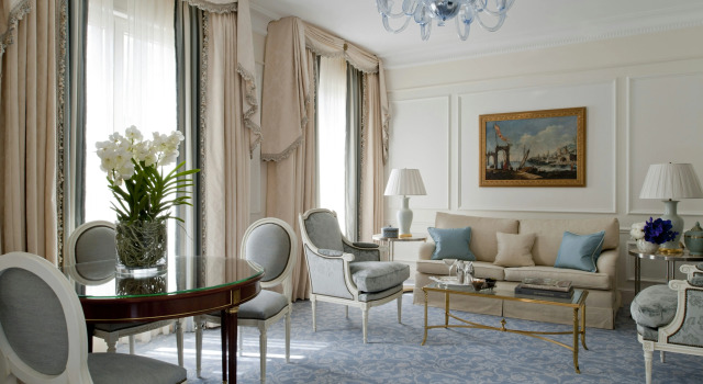 Отель Four Seasons George V