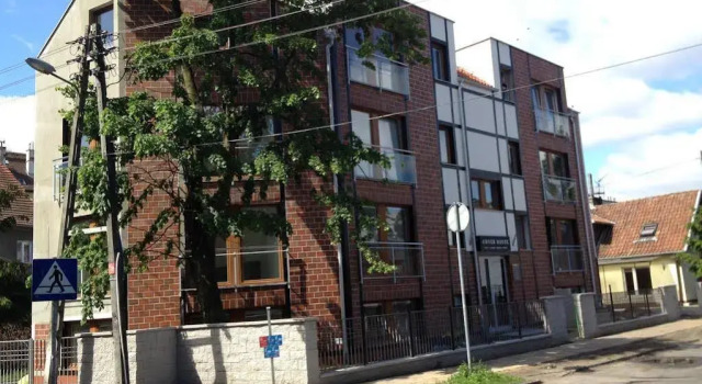 Amber House