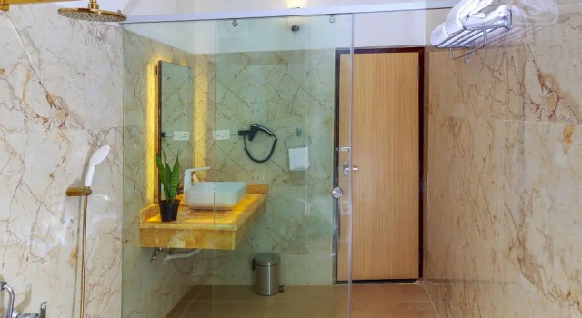 HOTEL ROYAL GRANDE, Забронировать Отель Отели штата Тамилнада 3 звезды, 3*