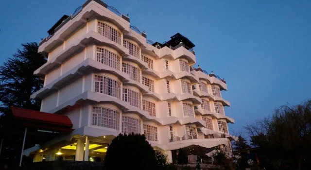 Hillcrest Country Resort, Забронировать Курортный отель Отели штата Химачал-Прадеш с завтраком, Завтраки