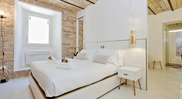 Charming flat near Colosseum