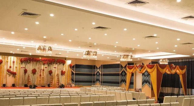 Regenta Central Harsha Vapi, Rezerwuj Hotel Hotele w Gujarat ze śniadaniem, Śniadanie