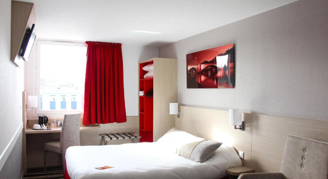 Трёхместный номер Standard B&B HOTEL Lyon Aéroport Saint-Quentin-Fallavier