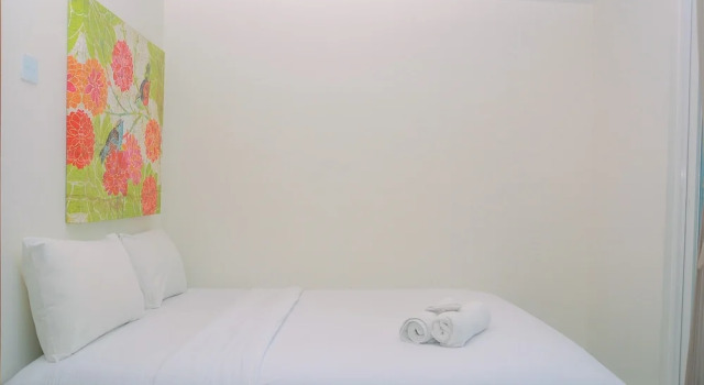 Cozy and Simple Living 1BR Grand Kamala Lagoon Apartment