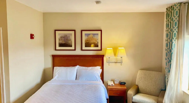 Двухместный номер Standard Candlewood Suites Hot Springs by IHG