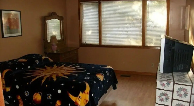 Коттедж с 4 комнатами Sandbanks Beach Resort