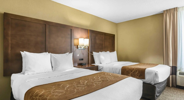 Люкс Comfort Suites Baymeadows Near Butler Blvd