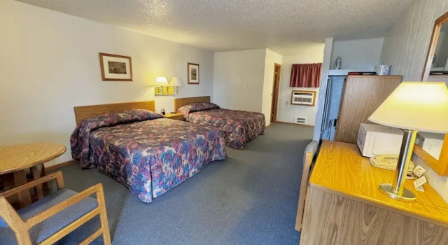 North Winds Lodge LLC, Book Feriehus Bowman North Dakota