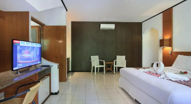 Двухместный номер Deluxe Puri Naga Beachfront Cottages
