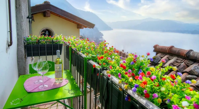 Апартаменты The Green Nest by Lake Como