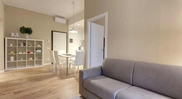 Mamo Florence - Buonarroti Apartment, Забронировать Апартаменты/квартира Апартаменты Флоренции, рядом с Генеральное консульство ФРГ во Флоренции, Апартаменты/квартира