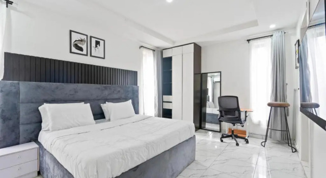 Luxury 2bedroom apartment with pool, Prenota Appartamento Hotel a Ikuata con piscina, Piscina