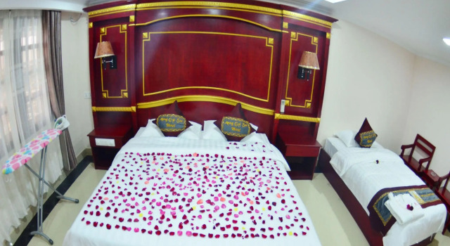 Полулюкс Aung Gyi Soe Hotel