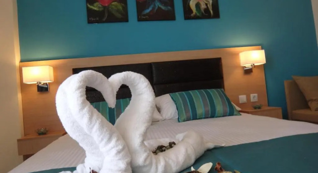 Студия Superior Leonidas Apartments and suites