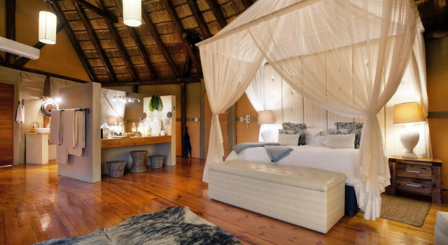 Bush Lodge   Amakhala Game Reserve, Забронировать Отель Бизнес-отели Патерсон, 4* 5*