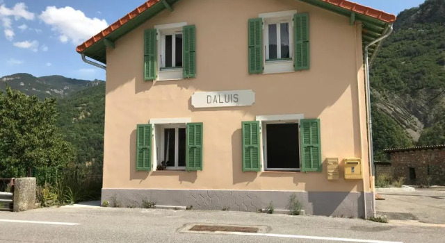 Gîte de la Fontaine, Rezervovat Hotel Daluis 