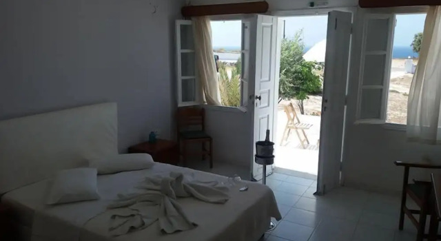 Abyssanto Villa, Đặt Biệt thự Paradisos Hy Lạp