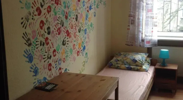 Hostel Guliwer, Забронировать Хостел Краков Малопольское воеводство, рядом с Синагога Вольфа Поппера