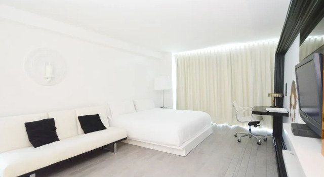 Miami World Rental - Mondrian 520