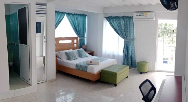 Полулюкс Hotel San Marino