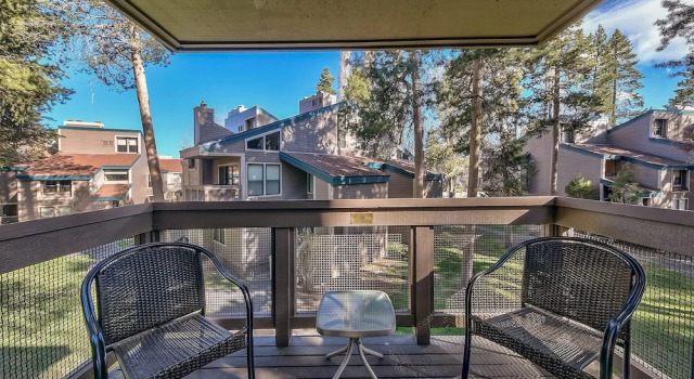 SLT Home Private Beach, Pool & Heavenly Ski Resort 2 Bedrooms 1.5 Bath, Забронировать Курортный отель Курортные отели Саут-Лейк-Тахо, Курортный отель