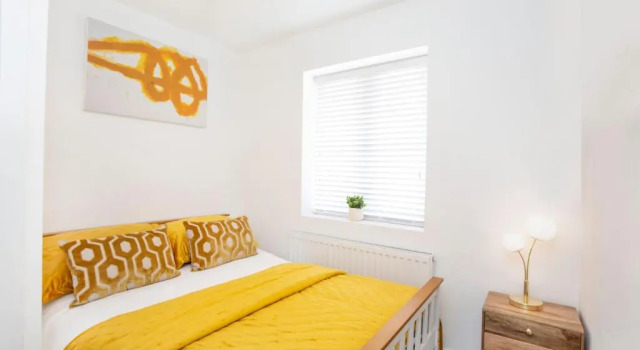 Piccadilly Place - 3 Bedroom House