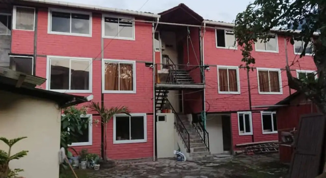 El Aguacate, Varaa Hotelli Baños Tungurahua
