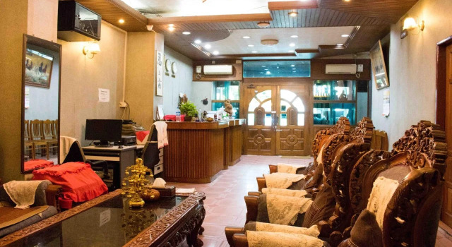 May Shan Hotel