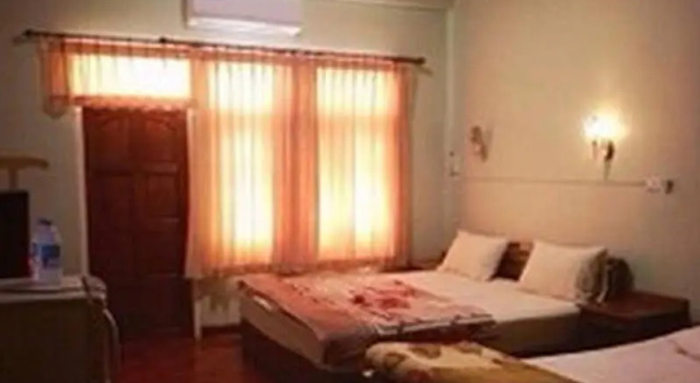 Shwe Sin Hotel, Book Hotel Hotels & Accommodations in Tachilek, Hotel