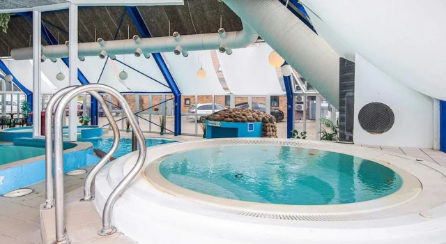 Коттедж Deluxe 2 person holiday home in Hejls