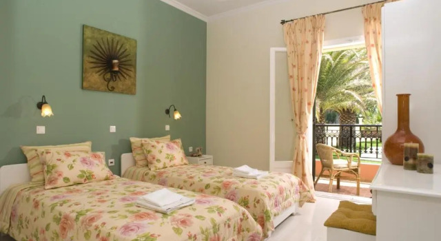 Dimitris Apartments