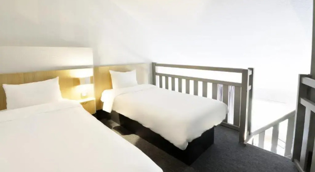 Standard- firedobbelt værelse B&B HOTEL Bourges (2)