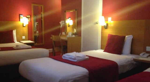 Comfort Inn Westminster, Забронировать Отель Отели Англии 3 звезды, 3*