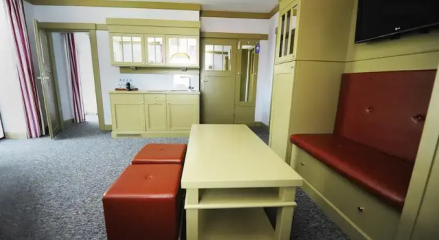 Hotel Roś, Забронировать Отель Отели в центре Пиш, в центре