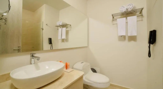 Двухместный номер Deluxe Hotel Dorado Plaza Alto Prado