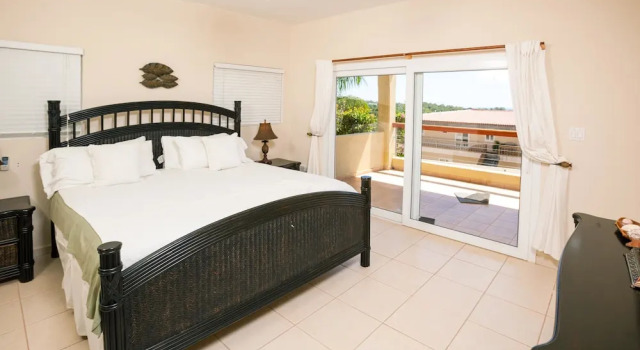 Номер Standard Views of Sunset Estates 1A