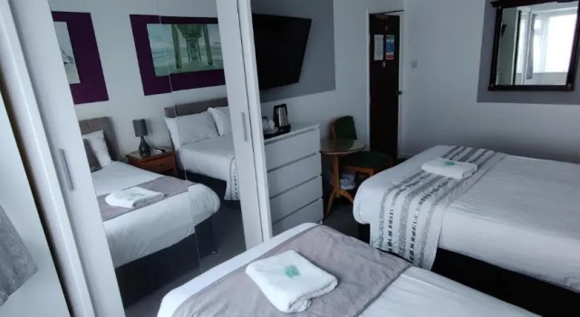 Семейный номер Standard Cecil Court Hotel