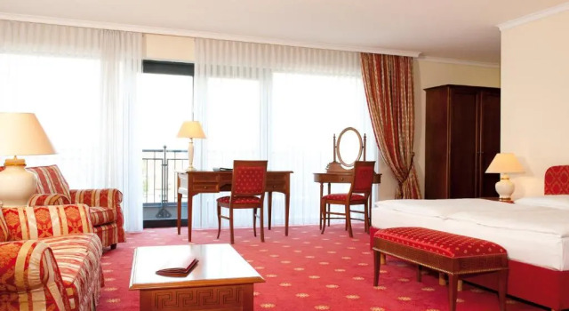 Полулюкс Victors Residenz-Hotel Erfurt