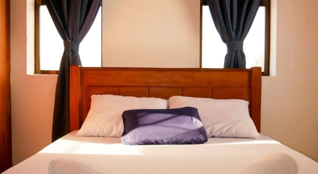 Serine 2 Bedroom Serviced Apartments, Забронировать Апартаменты/квартира Отели Бамбури с парковкой, рядом с KWS Head Office for Mombasa Marine Park, Парковка